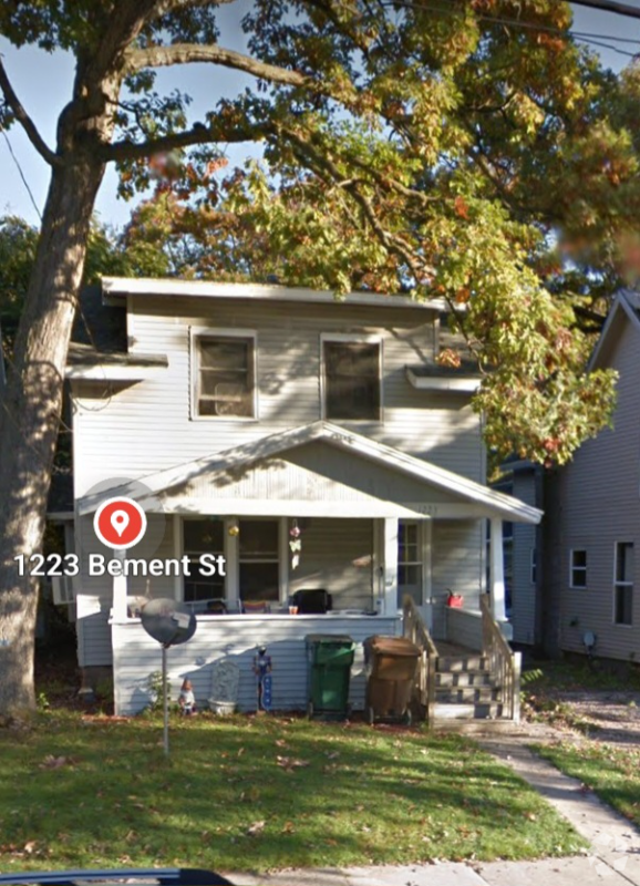 Building Photo - 1223 Bement St Rental