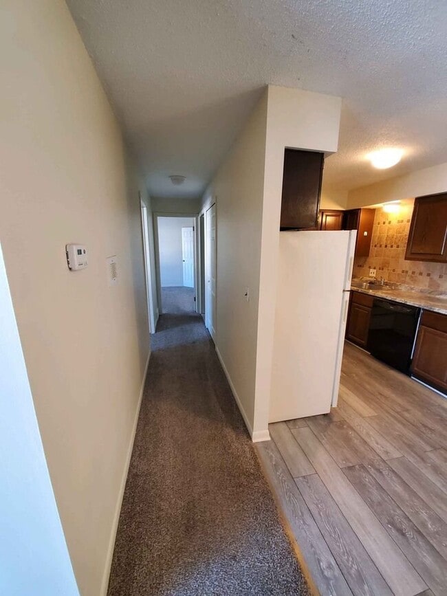 22137 Huron River Dr
