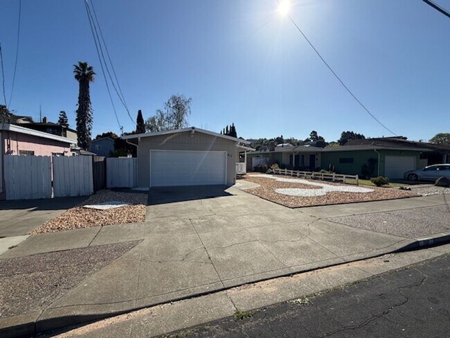 Photo - Fully Renovated 3-Bedroom Single Family Home in Rodeo