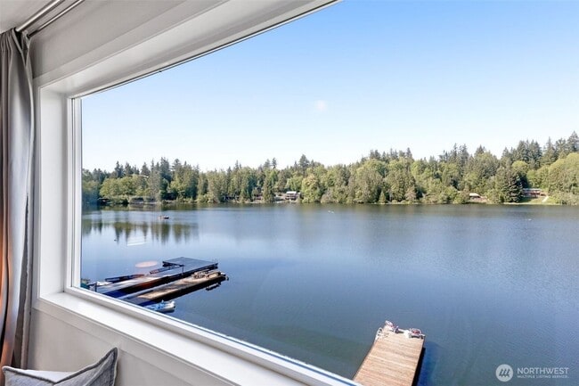 Building Photo - 6917 Olive Ave