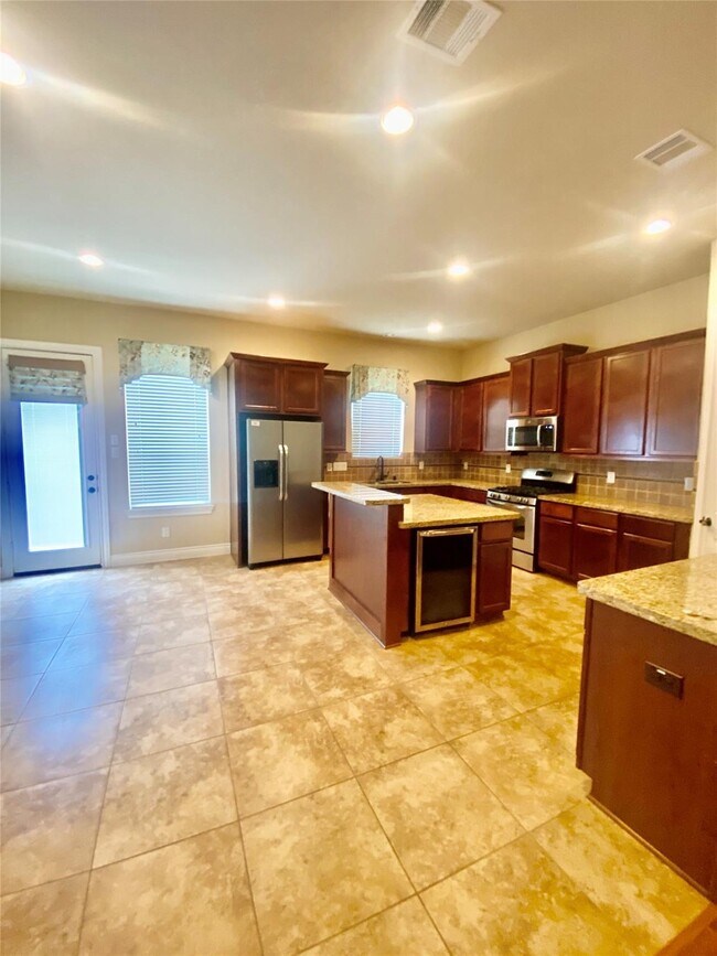 Photo - 1306 Dian St