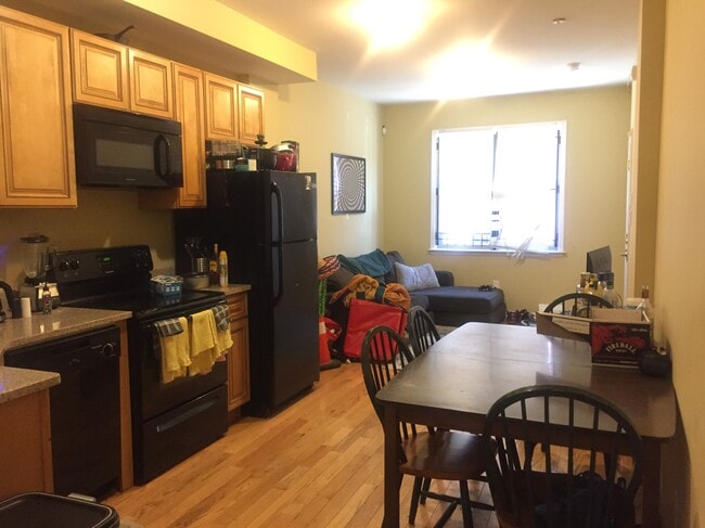 Photo - 2018 N Carlisle St