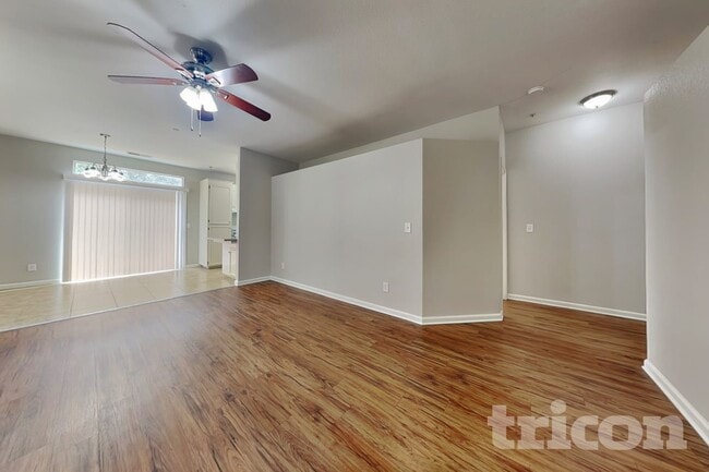 408 Falcon Dr