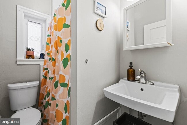 Photo - 876 N 23rd St