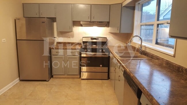 Photo - 424 W Moreland Ave