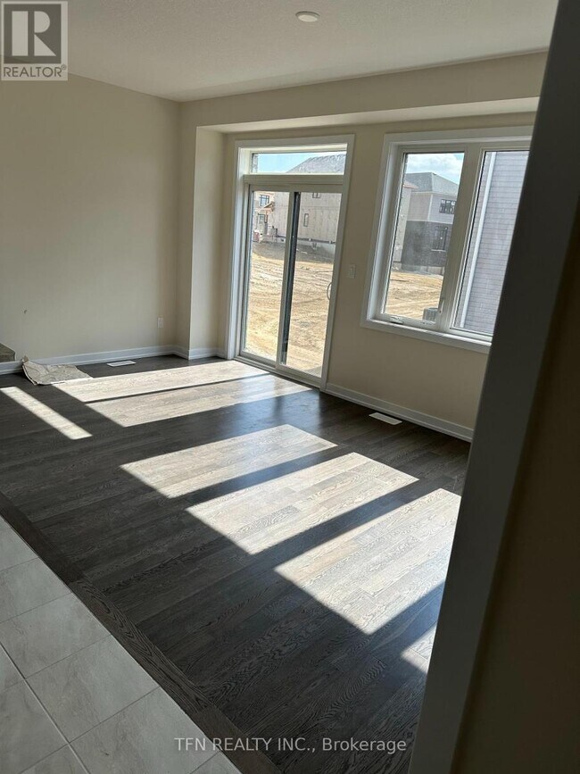 Photo - 16 Lilac Cir