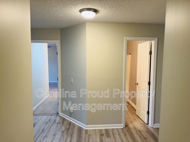 Photo - 2932 Mulberry Ln