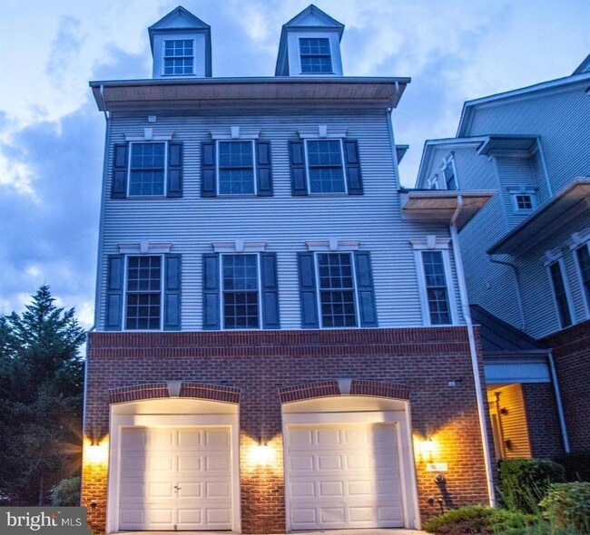 Photo - 8986 Harrover Pl Townhome