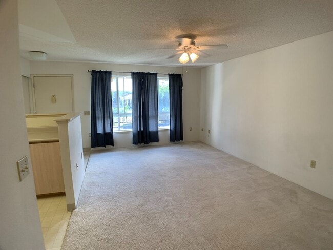 Photo - Mililani Mauka (Havens of I'i Vistas) - 2 bedroom/ 1 bath townhome with A/C. Unit 61