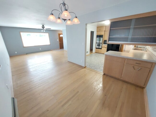Photo - 3 bedroom 1.5 bath brick ranch home with f...