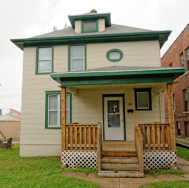 Photo - Available NOW! | 3 Bedroom home | Blackstone