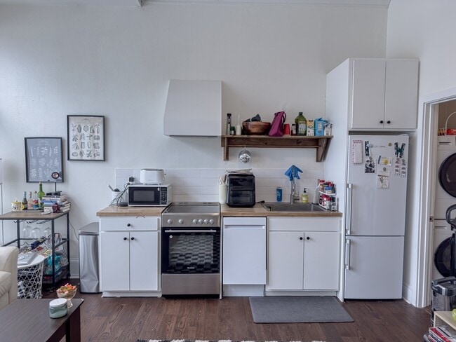 Photo - 1832-34 Callowhill St