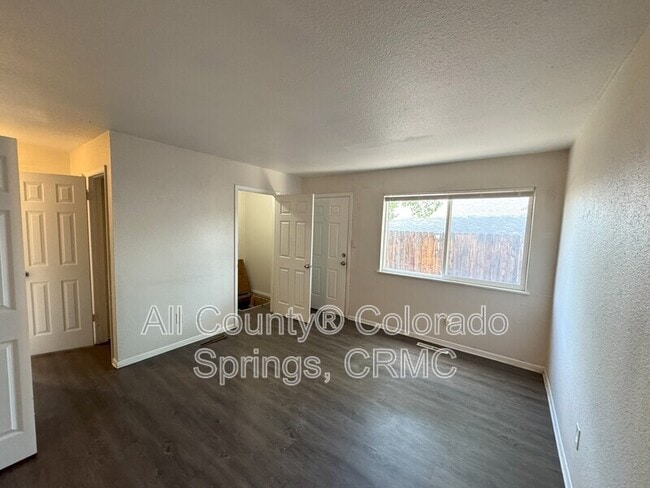 Photo - 4331 Ericson Dr Unit 1