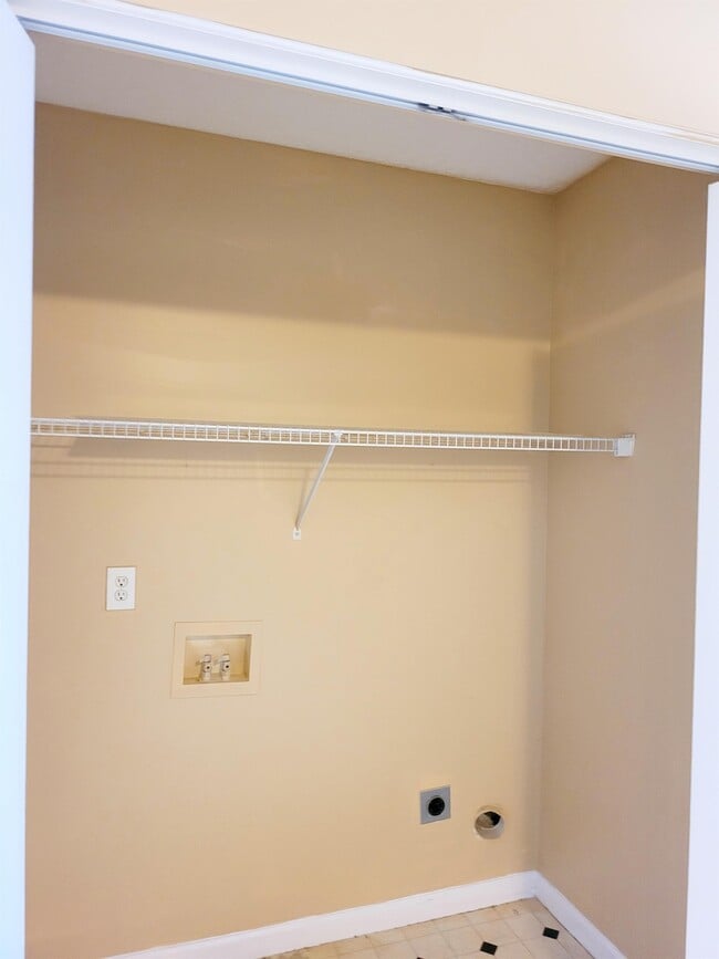 Photo - 7 Sterling Ridge Ct