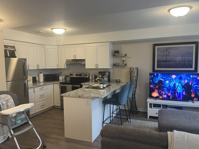 Photo - 480 Lonsberry Dr