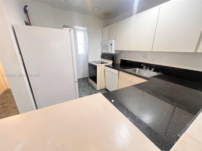 Photo - 7800 S Colony Cir Unit 202