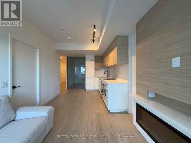 Photo - 1050 Eastern Ave Unit 1314