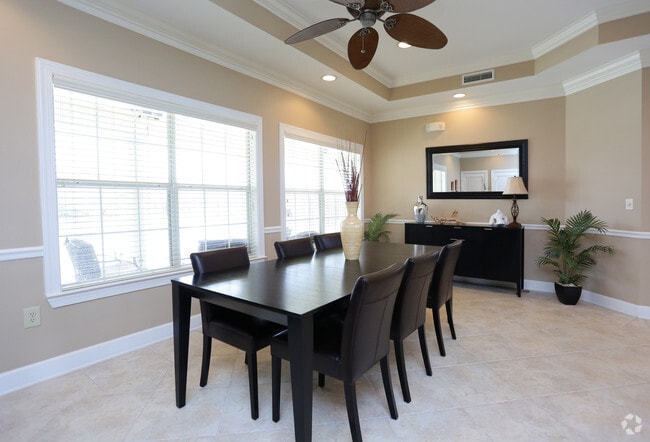 Photo - Chapel Lakes