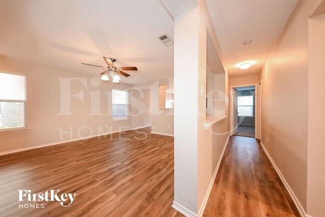 Photo - 1152 Warrior Dr