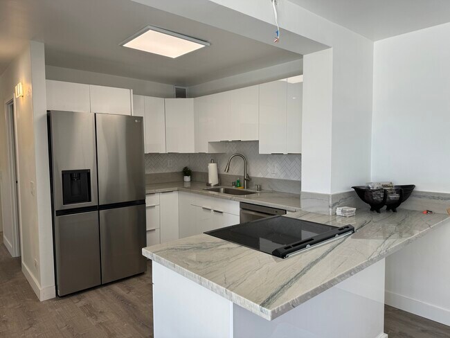 Photo - 430 Keoniana St Condo Unit 309
