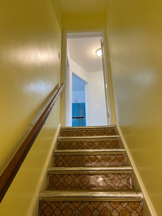 Building Photo - 13511 62nd Rd Unit 2nd floor