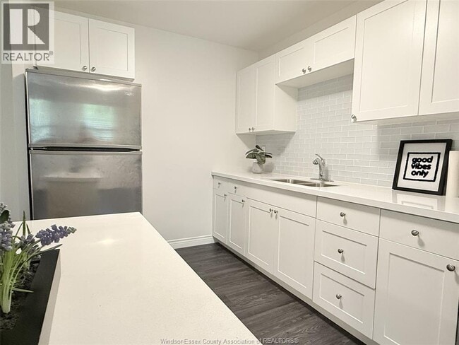 Photo - 20 Bradmon Dr Unit 109