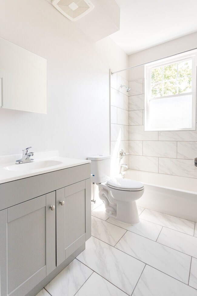 Photo - The Charlotte Detroit