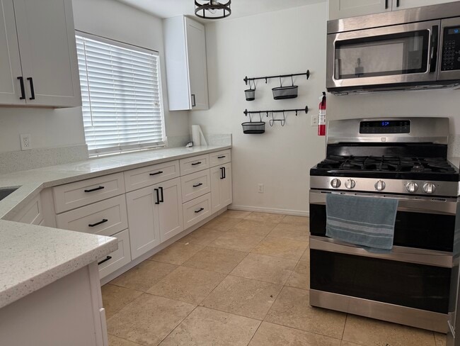 Photo - 13425 Standish Dr