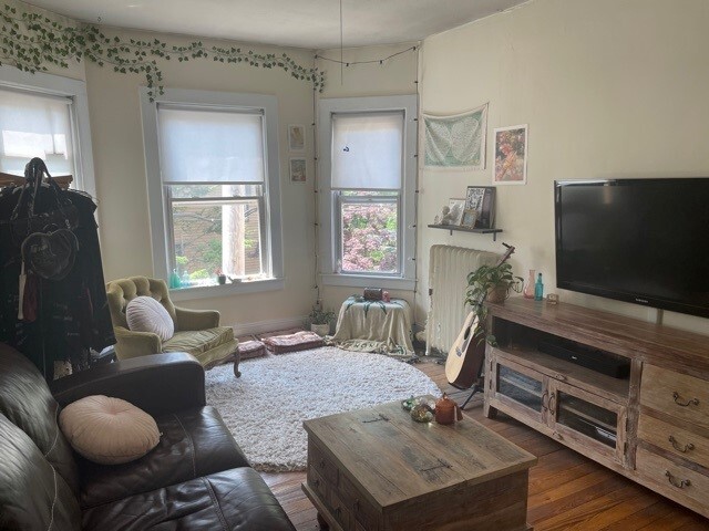 Photo - 27 Forest St Condo
