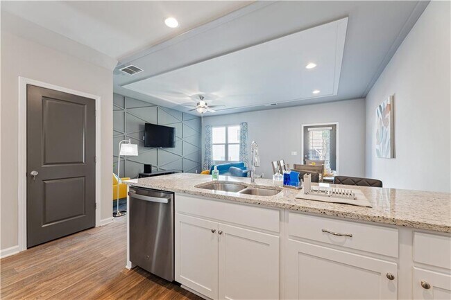 Photo - 2831 Ridgeview Dr