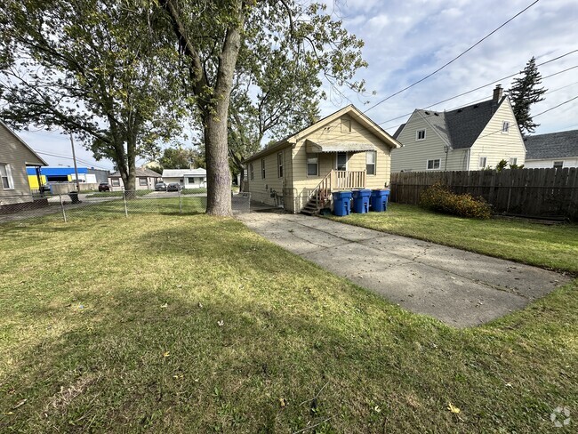 Building Photo - 8036 Hupp Ave Rental