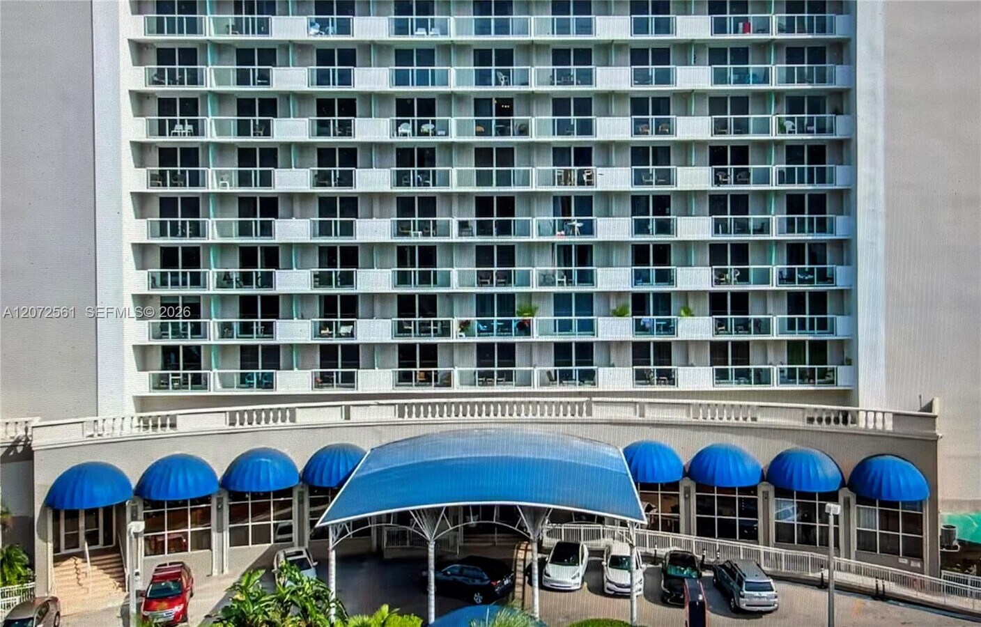 Photo - 19201 Collins Ave Unit 643