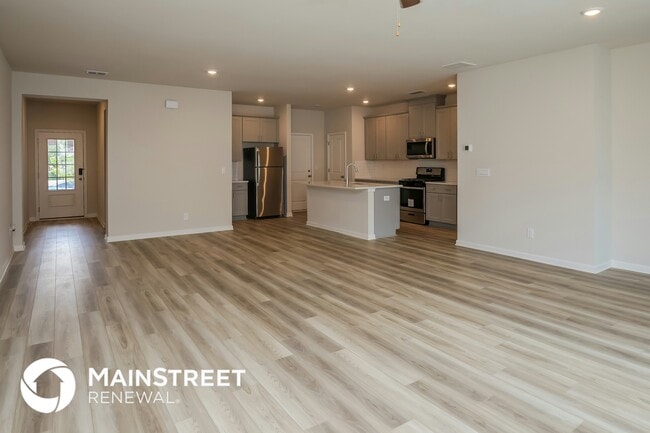 Photo - 1347 Sunny Lk Dr