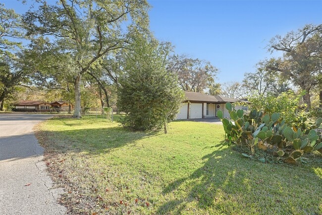 Photo - 5422 Styling Dr