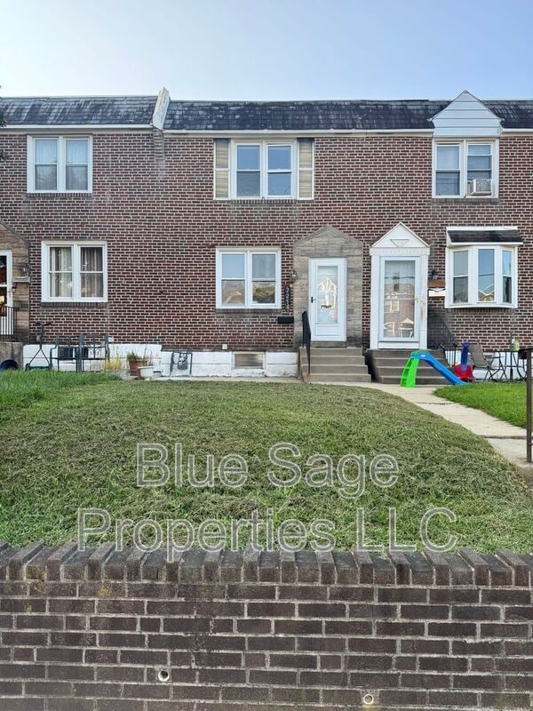 Building Photo - 2254 S Harwood Ave Rental