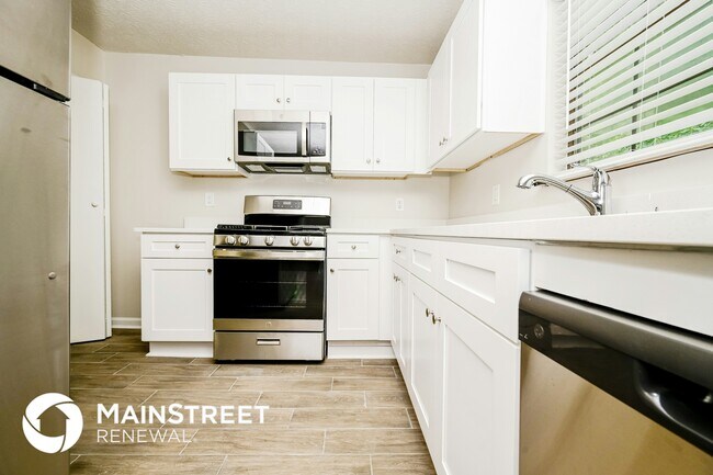 Photo - 149 Adrian Dr