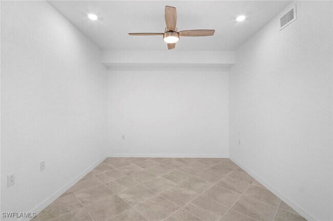 Photo - 15155 Bluffton Ln Unidad 517