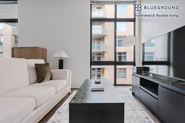 Photo - 4918 St Elmo Ave Unidad FL16-ID1208