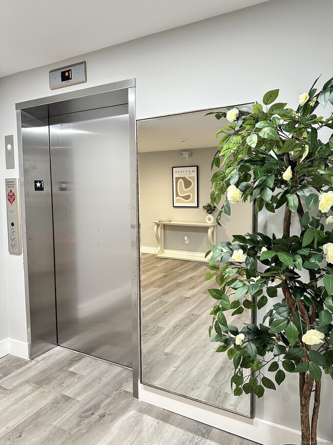 Photo - 528 Black Rock Tpke Unit 108