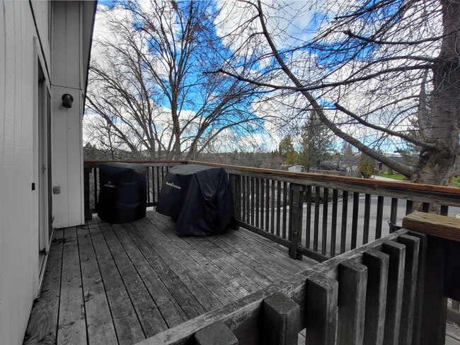 Building Photo - 651 N Hayes St Unit 651 Hayes