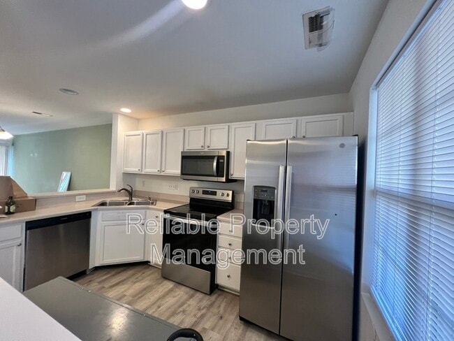 Photo - 7720 Averette Field Dr