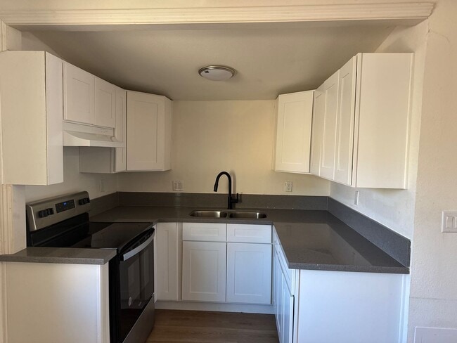 Building Photo - 1709 Kilbreth Dr Rental