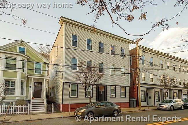 Photo - 137 Columbia St Unit #1L