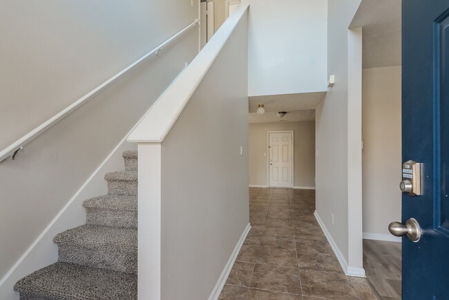 Photo - 5925 Copeland Mills Dr