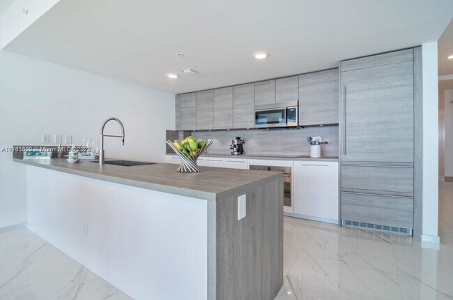 Photo - 400 Sunny Isles Blvd Unit 1805