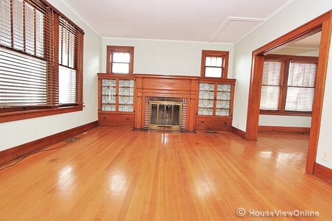 Photo - House Close To Campus