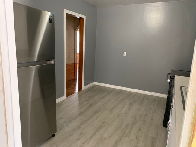 Photo - 117 S Buffalo St