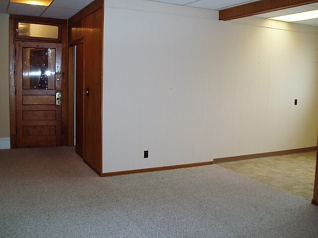 Building Photo - 254 S Knowles Ave Unit 2