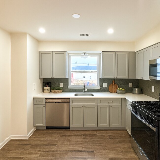 Photo - 156 Ridgewood Ave Unidad 1