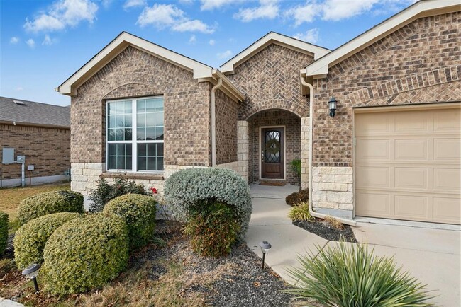 Photo - 704 Archer Ln